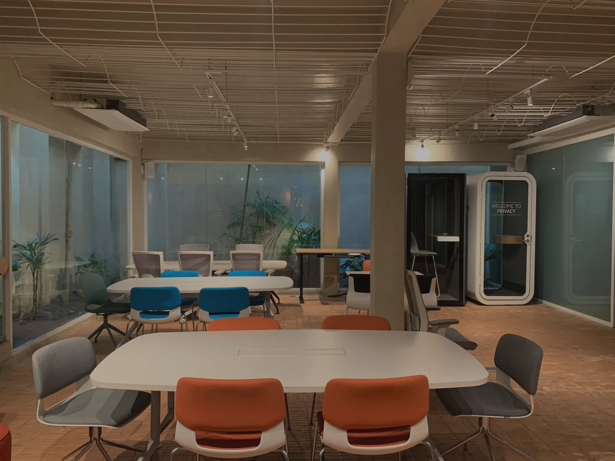 fully furnished co-working spaces of w business center located in 200 pasteur district 3 